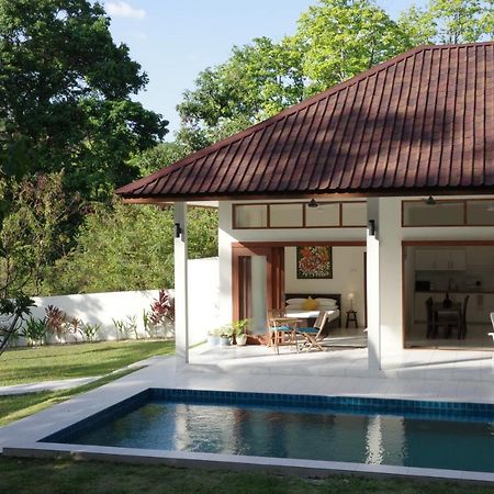Villa Meranti - Spacious Private Pool Villa Pantai Cenang  Eksteriør billede