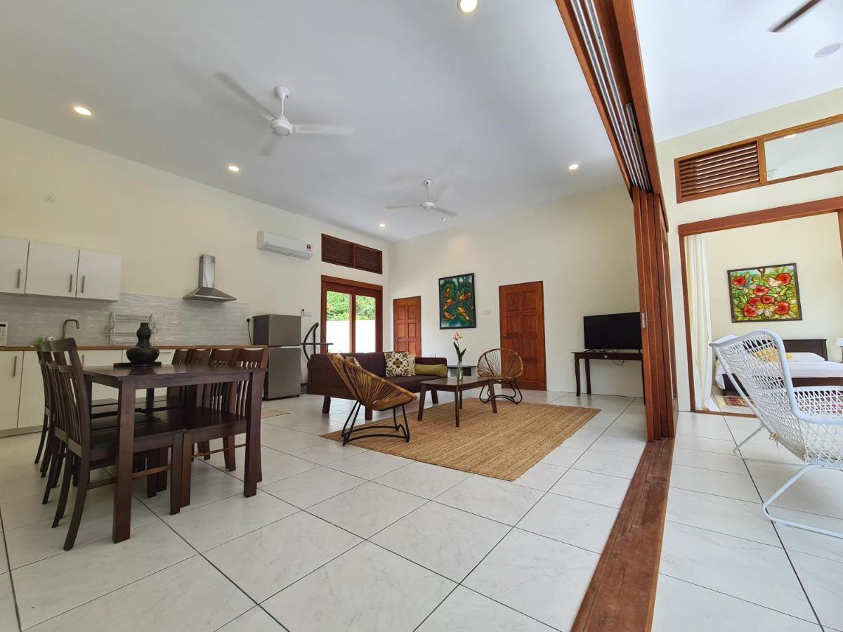 Villa Meranti - Spacious Private Pool Villa Pantai Cenang  Eksteriør billede