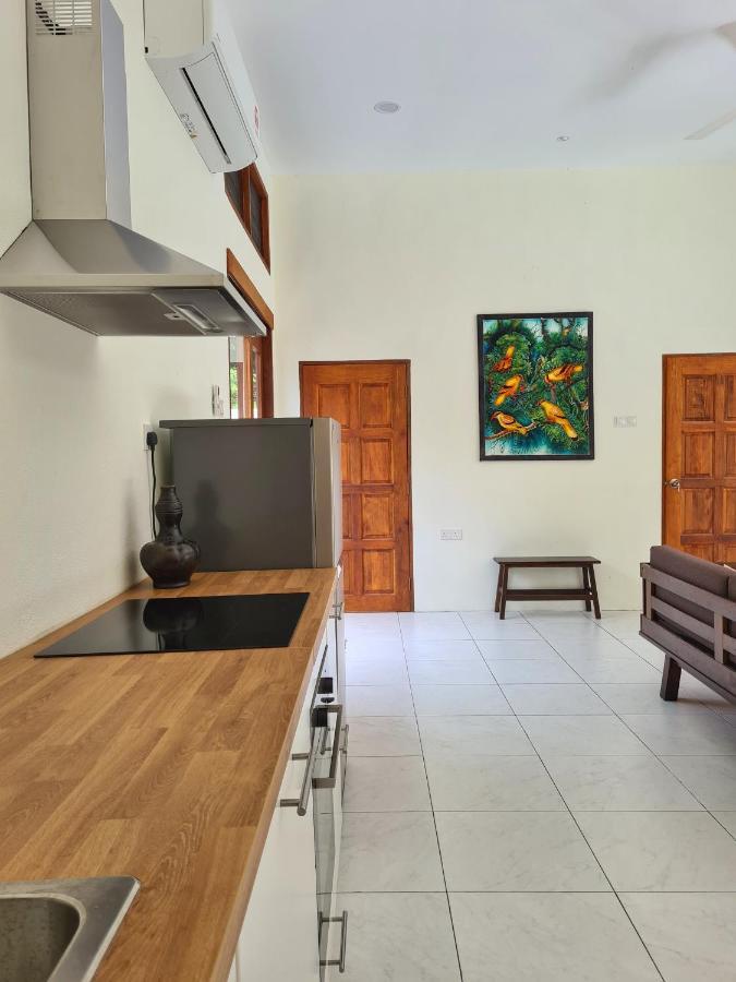 Villa Meranti - Spacious Private Pool Villa Pantai Cenang  Eksteriør billede