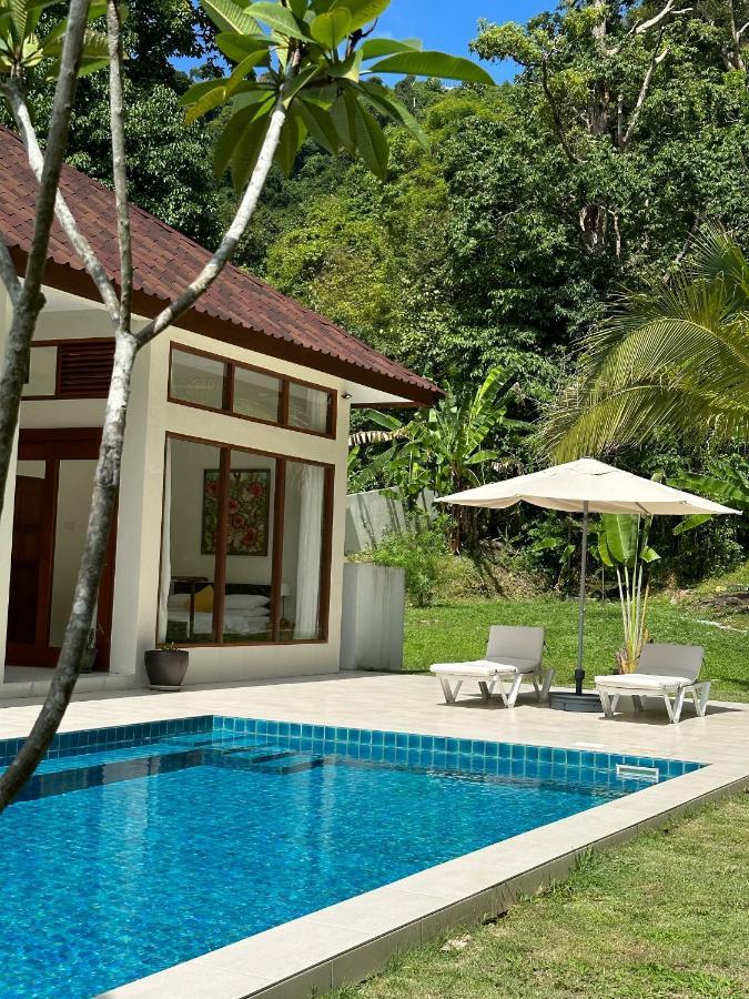 Villa Meranti - Spacious Private Pool Villa Pantai Cenang  Eksteriør billede