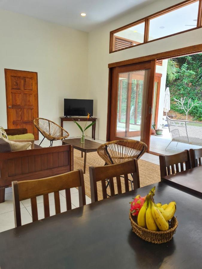 Villa Meranti - Spacious Private Pool Villa Pantai Cenang  Eksteriør billede